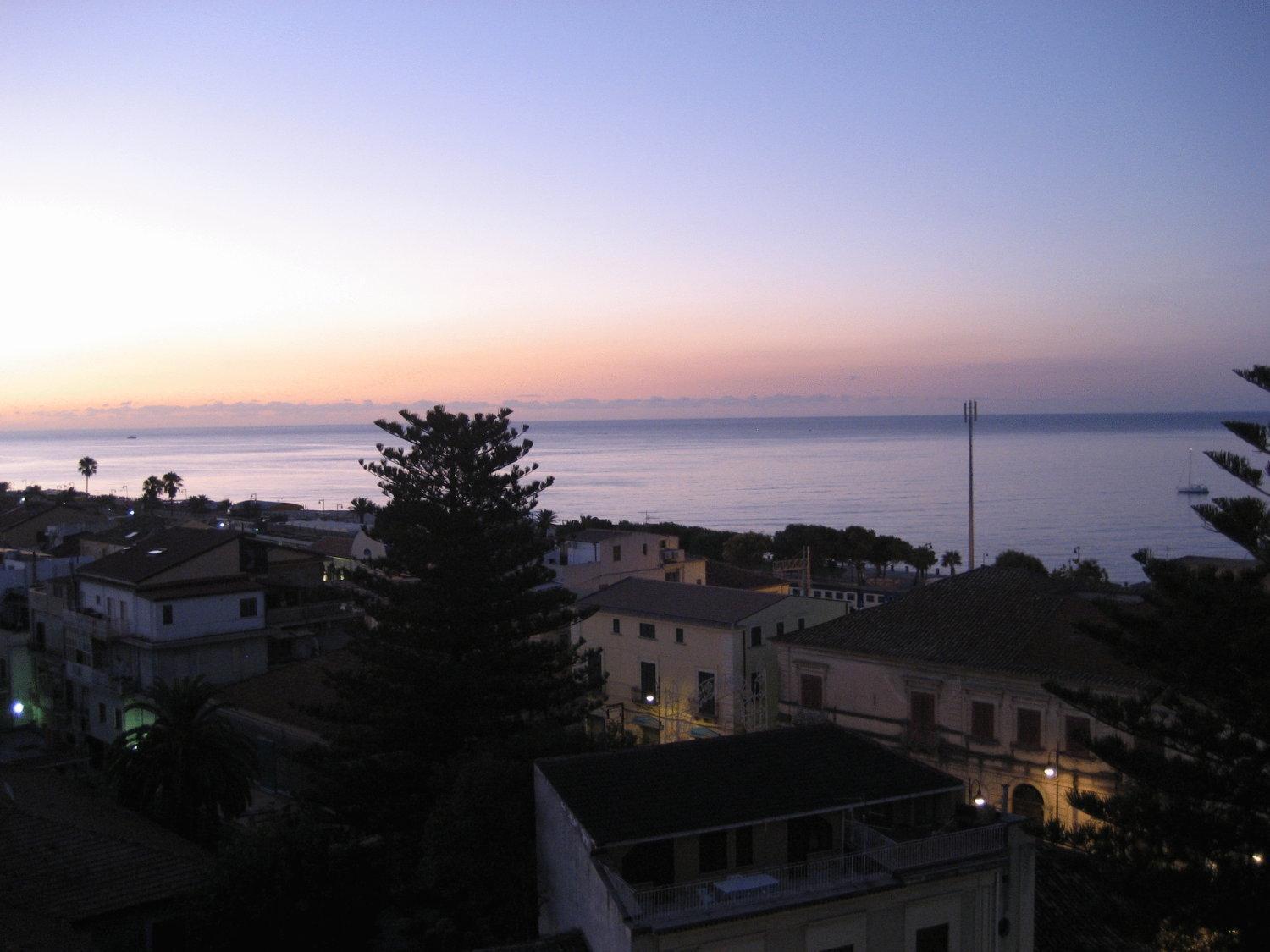 Hotel Mediterraneo โรเชลลา ยอนีกา ห้อง รูปภาพ